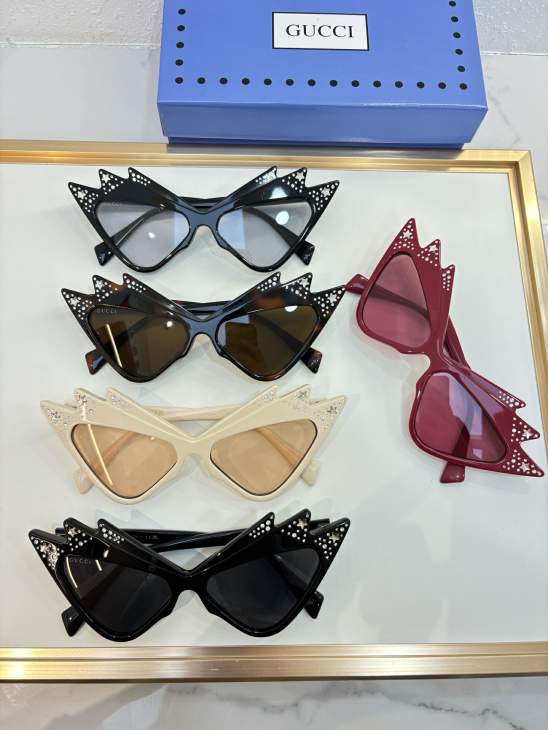 Picture of Gucci Sunglasses _SKUfw80238756fw